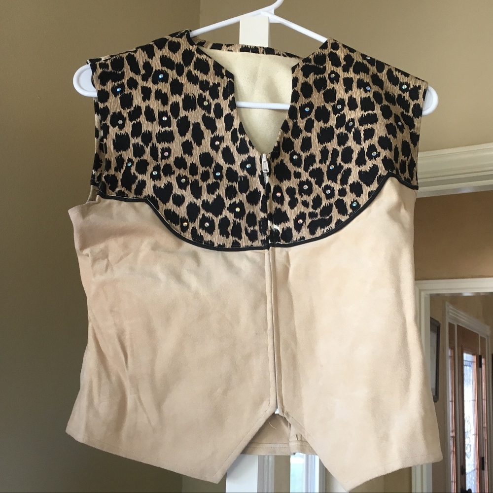 Show Vest